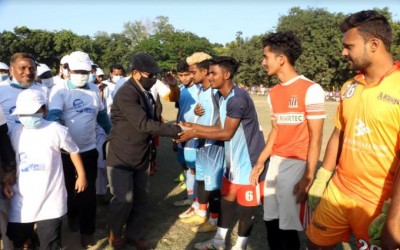 তারা মাদককে এবং তাদেরকে স্পর্শ করে না’ -সাবেক মন্ত্রী ফিজার এমপি