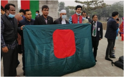 বেরোবি'র শিক্ষকরা জাতীয় পতাকা অবমাননা করায় থানায় অভিযোগ দায়ের 