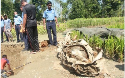 মাটির নিচে ‘দ্বিতীয় বিশ্বযুদ্ধের’ বিমানের ধ্বংসাবশেষের সন্ধান