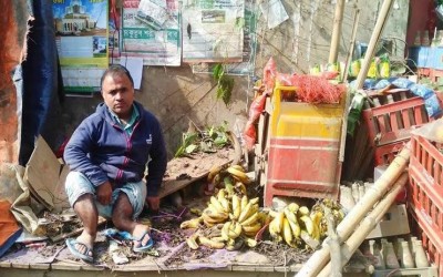 রাঙ্গুনিয়ায় প্রতিবন্ধী ব্যবসায়ীর দোকান ভাংচুর 