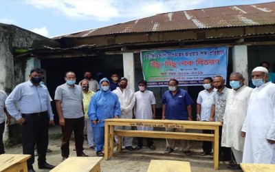 ডিমলায় এলজিএসপি ও টিআর প্রকল্পের শিক্ষা প্রতিষ্ঠানে বেঞ্চ বিতরন