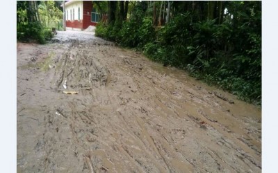 ফরিদগঞ্জে প্রায় দুই কিলোমিটার কাঁচা রাস্তার বেহাল দশা মেরামতের জন্য নেওয়া হয়নি কোন উদ্যোগ